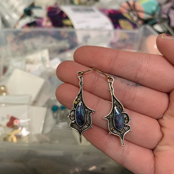 💙 Exquisite Turquoise BOHO Floral Earrings 💙 - Picture 4 of 6